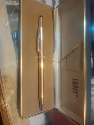 Bolígrafo CROSS Dorado