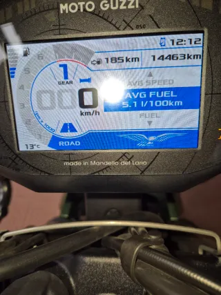 Moto Guzzi V85TT Centenario