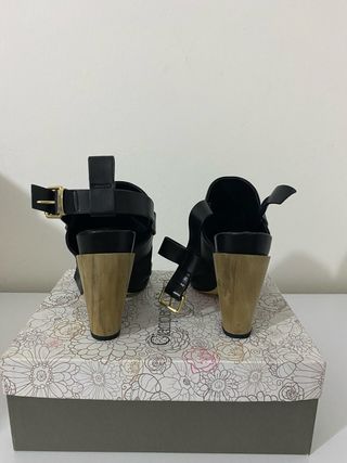 Sergio Rossi Botines Tacón Abierto Negro