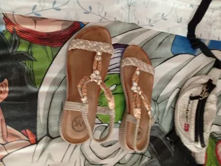 Sandalias Mujer Beige Talla 40