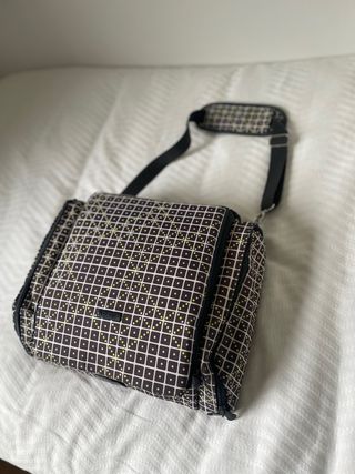 Trona de viaje portatil.