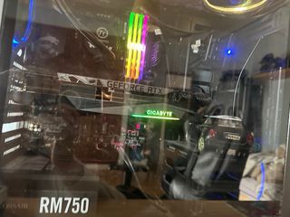 PC Gaming: Corsair, Gigabyte, MSI, AMD, Thermaltak