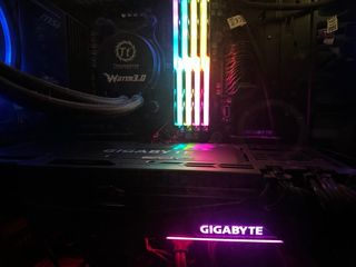 PC Gaming: Corsair, Gigabyte, MSI, AMD, Thermaltak