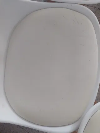 Juego de 4 sillas retro, asiento de cuero