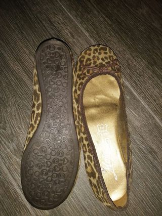 Bailarinas animal print de piel nº35 nuevas