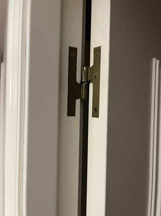 7 Puertas de madera lacadas en blanco de interior