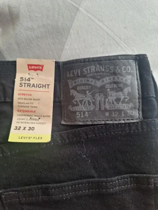 Levi's 514 Straight W32 L30 Negro