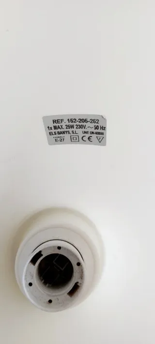 Pantalla de techo IKEA