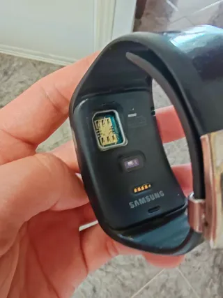 Samsung Gear S R750