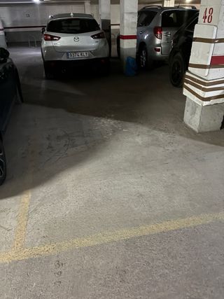 Alquilo plaza garaje en Moncada calle la granja