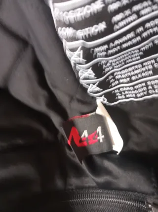 Chaqueta Ducati Clásica Beige y Negra