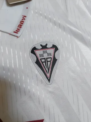 Camiseta Albacete Bjelica dorsal 20