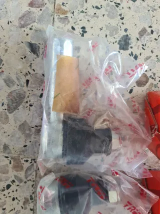 TRW JTE1052 Rótula Dirección