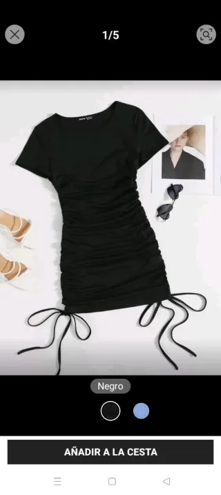 Vestido negro ajustado con cordones