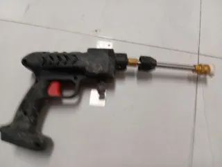 Pistola de lavado de alta presión recargable