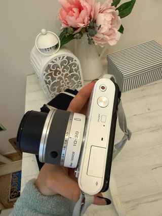 Cámara Nikon 1 J1 Blanca