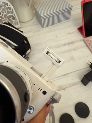 Cámara Nikon 1 J1 Blanca