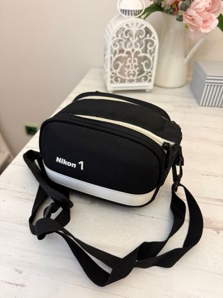 Cámara Nikon 1 J1 Blanca