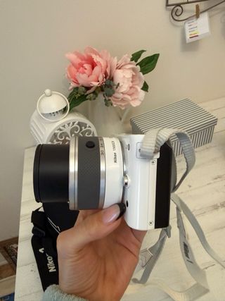 Cámara Nikon 1 J1 Blanca