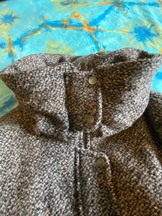 Abrigo lana jaspeado cuello alto talla 48