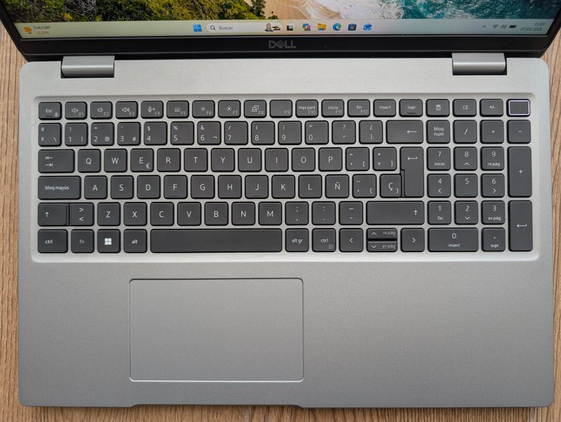 Dell Latitude 5530, 16", 16GB RAM, 512GB SSD afbeelding 2