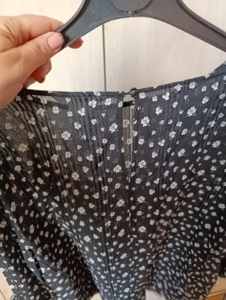 Blusa primaverile donna con fiori