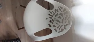 Sillas blancas Ikea diseño moderno