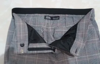 Pantaloni Zara a quadri grigi