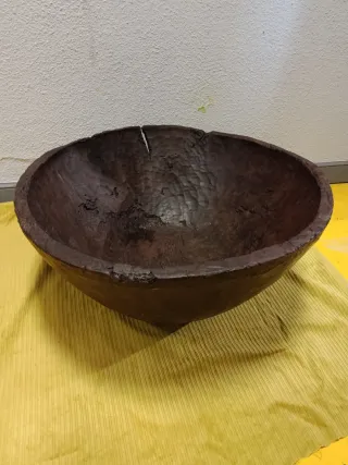 CUENCO DE MADERA RÚSTICO