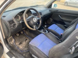 Volkswagen Golf 2002