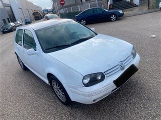 Volkswagen Golf 2002