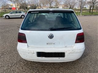 Volkswagen Golf 2002