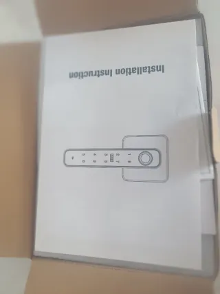 Pomo de puerta inteligente negro