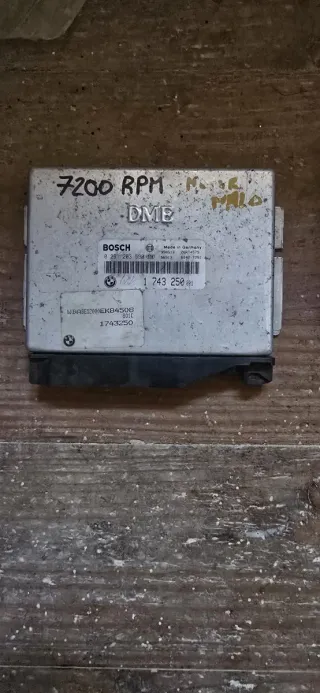 Centralita BMW E36 318 IS DME BOSCH