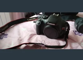Canon EOS Rebel T6 + 2 Objetivos + accesorios