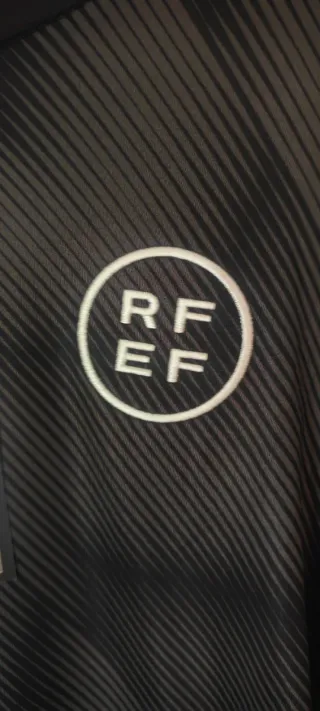 Sudadera Macron RFEF .Talla XXL