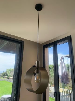 Pareja de lámparas colgantes metal latón