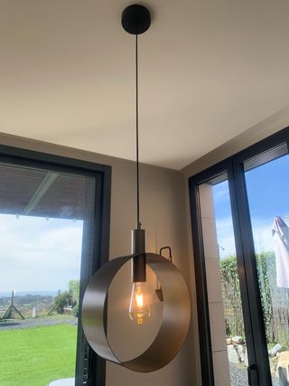 Pareja de lámparas colgantes metal latón