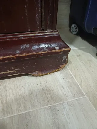 Aparador recibidor clásico madera mármol