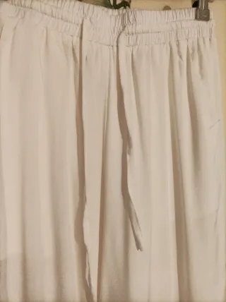 Pantalones blancos talla S
