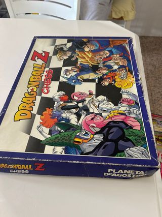 Juego de Ajedrez Dragon Ball Z Planeta Agostini.