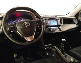 Toyota RAV4 2015