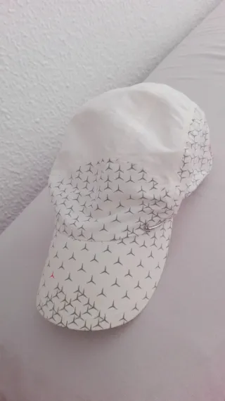 2 Gorras+1 visera Niike