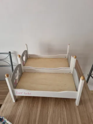 Culla di giocattoli per bambole