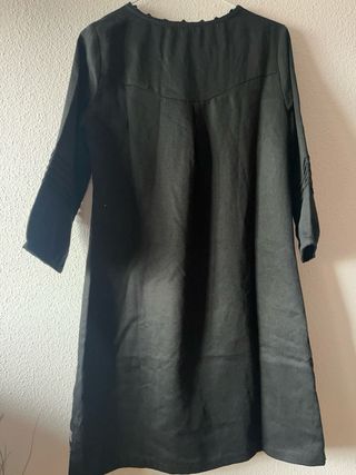 Vestido negro invierno bordado