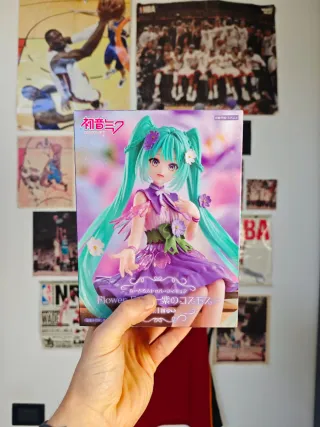 Figure Hatsune Miku FuRyu