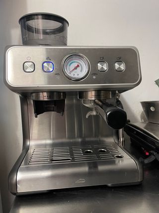Cafetera Lacor con Molinillo Integrado