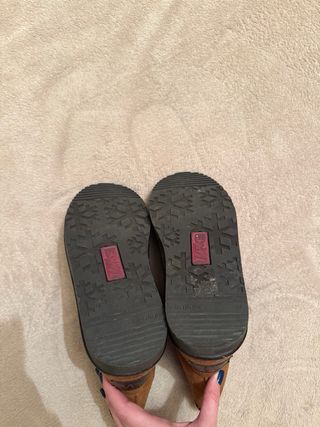 Botas estilo UGG marrones