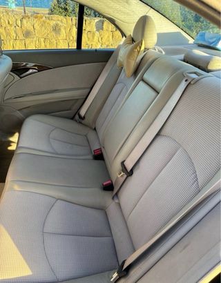 Mercedes-Benz E 2004 2004