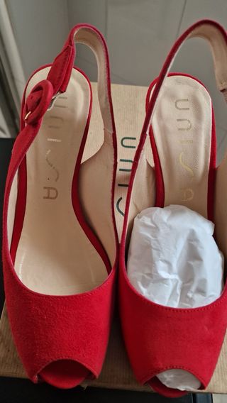 Tacchi Unisa Rosso Taglia 38